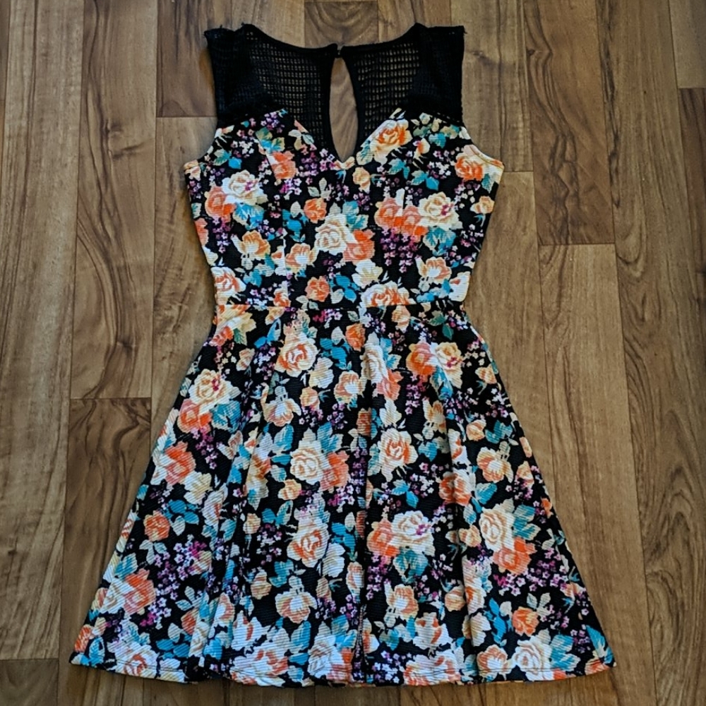 Floral & Mesh Fit n Flare with Keyhole Dress